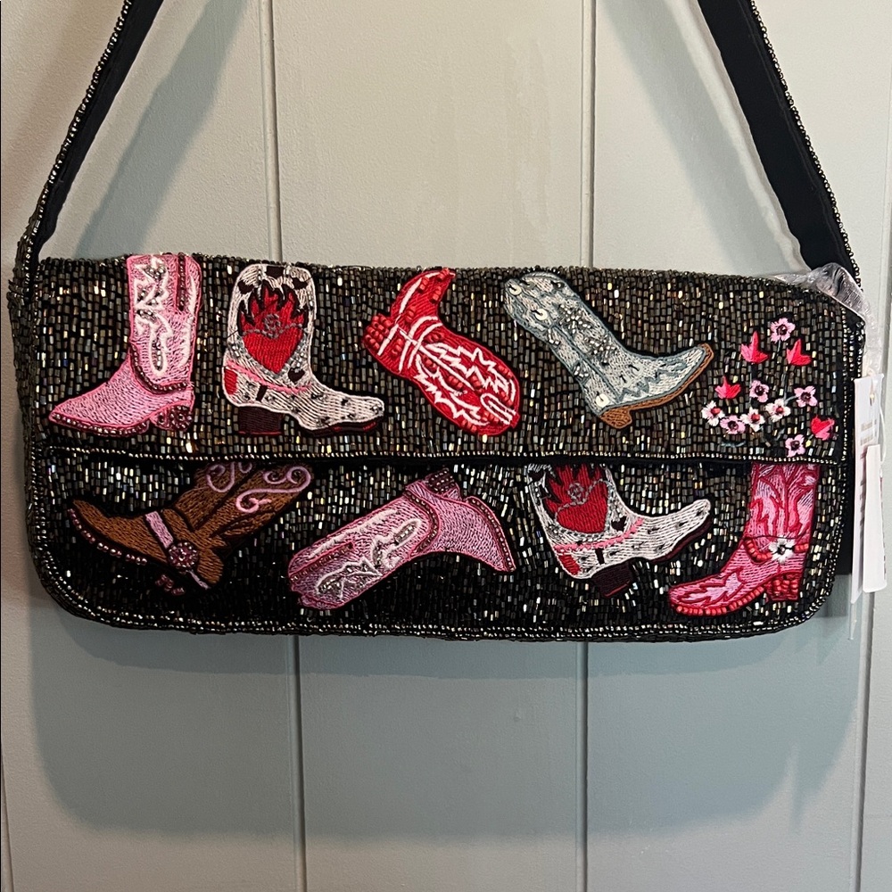 Viral Beaded Boots/Western Shoulder Bag - Picture 4 of 5
